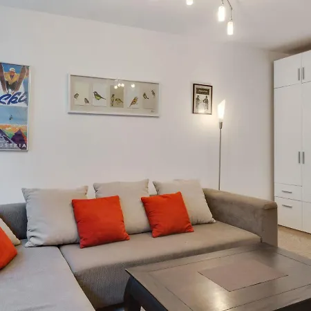 Comfortable Apartment In Zell Am See Near Forest Apartment *